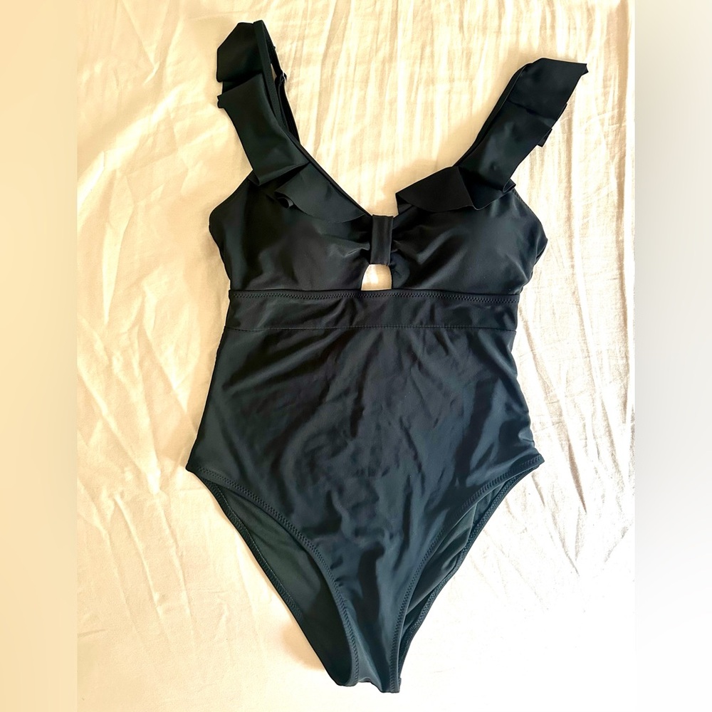 💥NWT Cicibird Black Women’s One Piece Swimsuit💥
